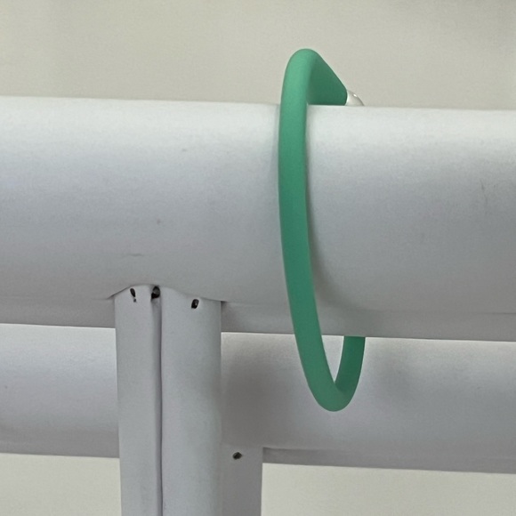 FRESH WATER PEARL Bracelet | NEW! | Silicone Jelly Band - Picture 5 of 13